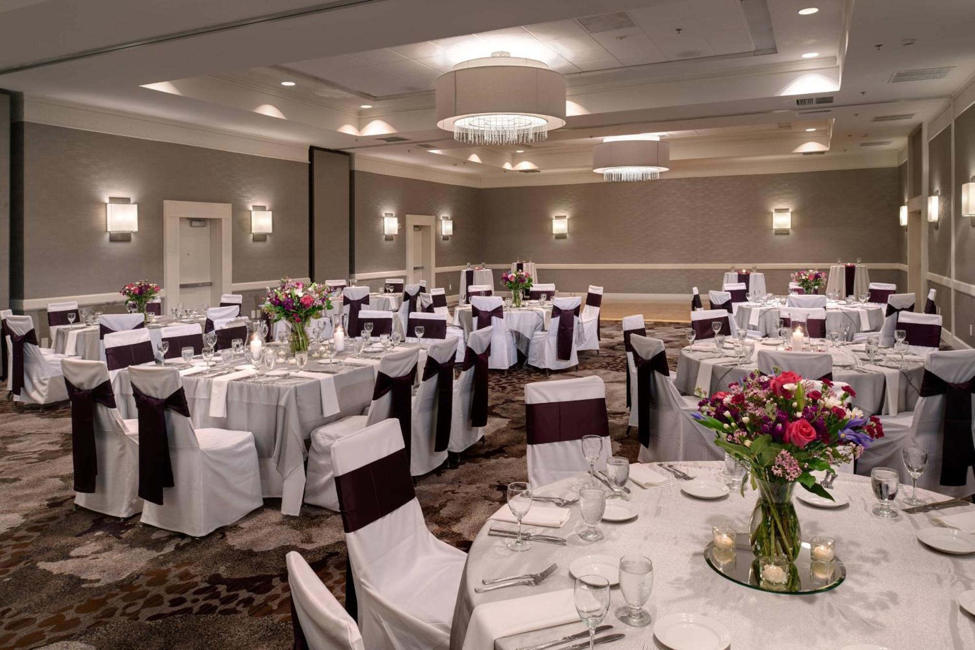 Detroit Marriott Livonia Otel Dış mekan fotoğraf