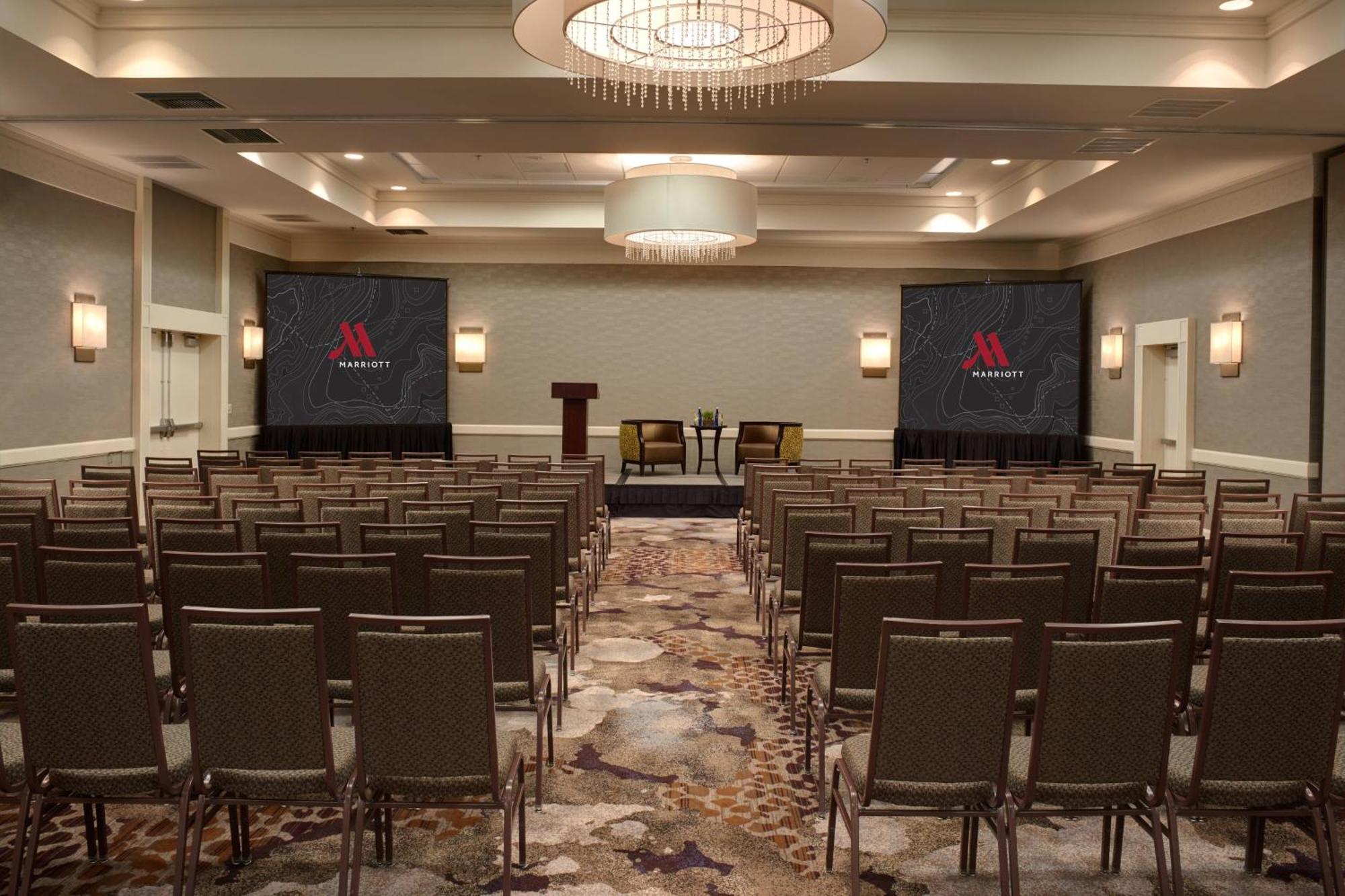 Detroit Marriott Livonia Otel Dış mekan fotoğraf