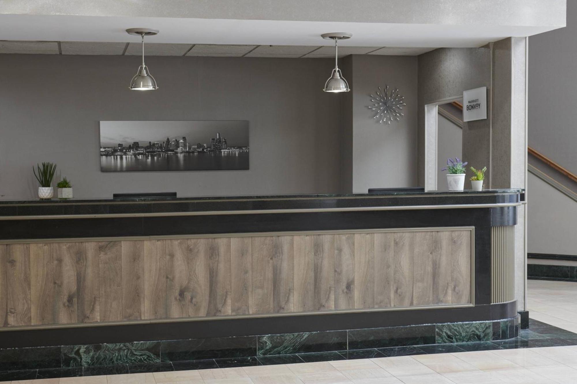 Detroit Marriott Livonia Otel Dış mekan fotoğraf
